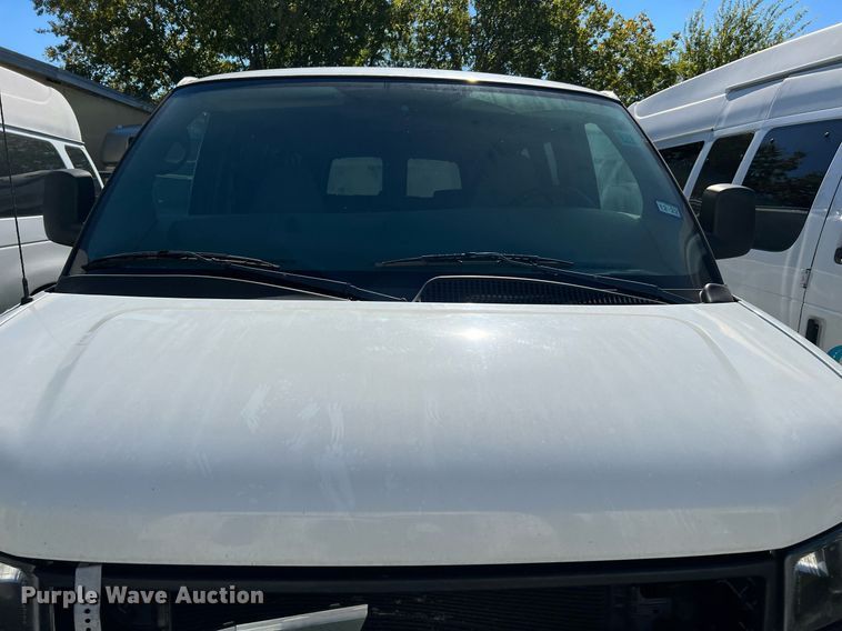 image for item MH9939 2008 Chevrolet Express 3500  van