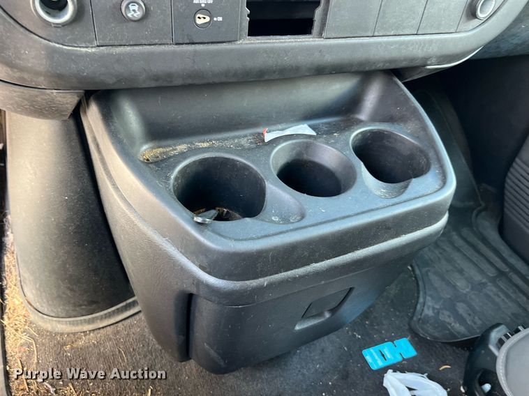 image for item MH9939 2008 Chevrolet Express 3500  van