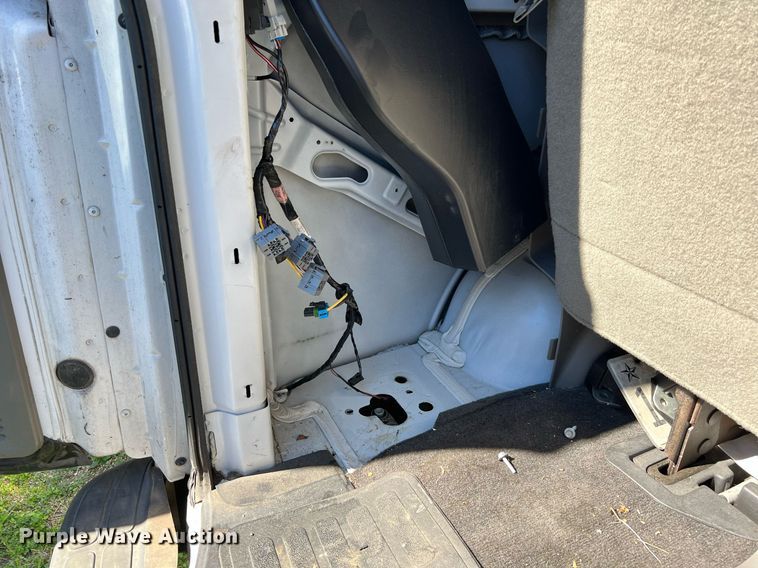 image for item MH9939 2008 Chevrolet Express 3500  van