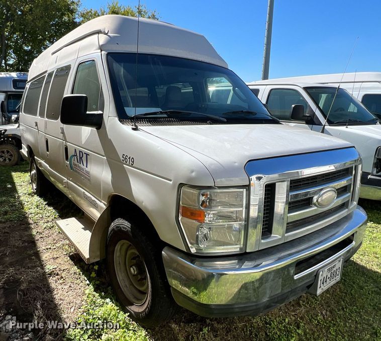 image for item MH9941 2014 Ford E350  van