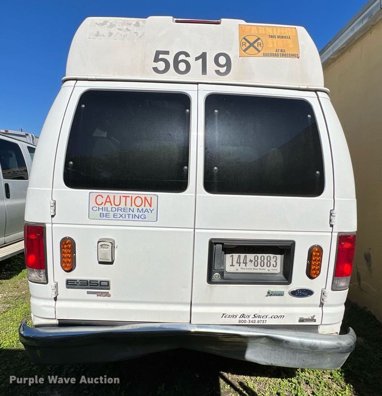 image for item MH9941 2014 Ford E350  van