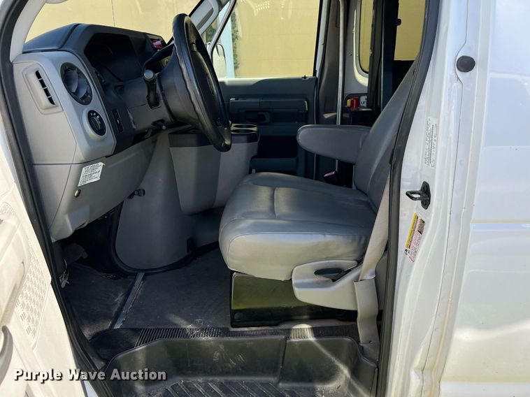 image for item MH9941 2014 Ford E350  van