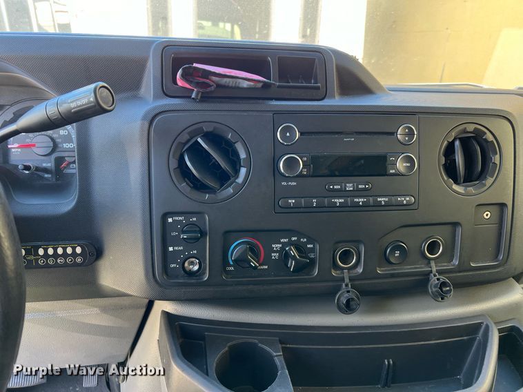 image for item MH9941 2014 Ford E350  van