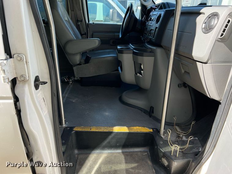 image for item MH9941 2014 Ford E350  van