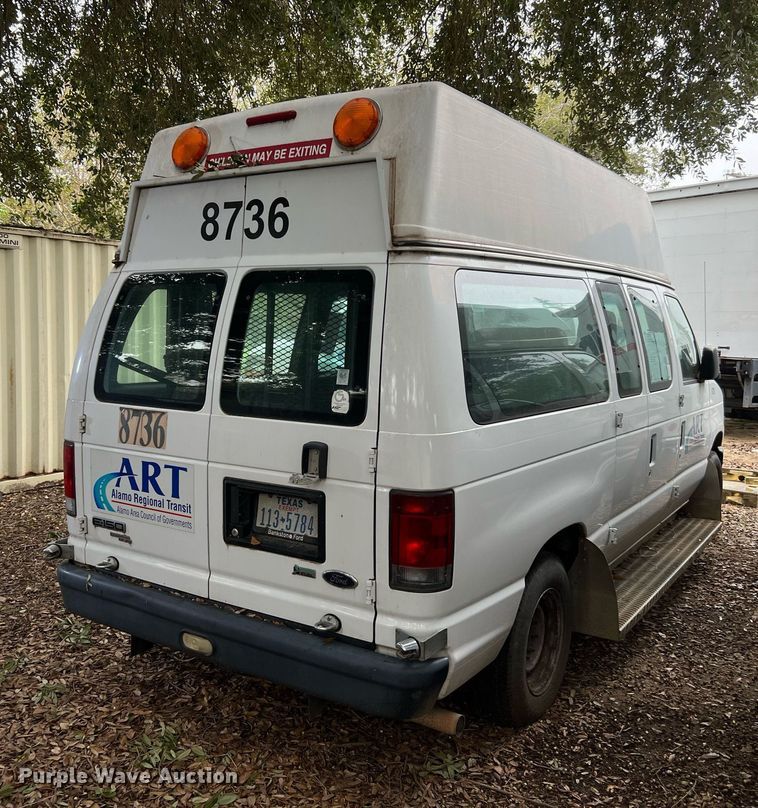 image for item MH9944 2011 Ford E150  handicap accessible van