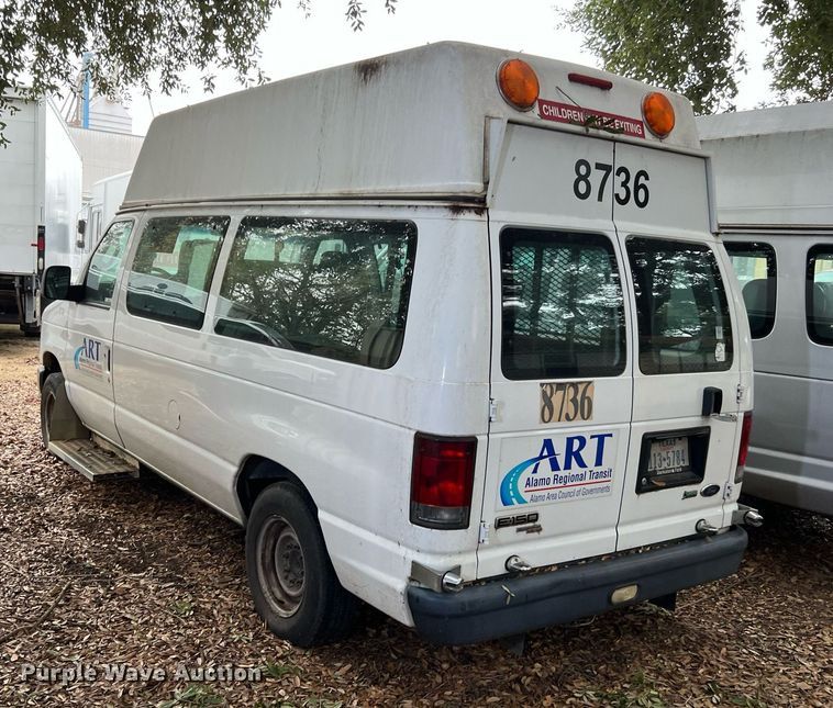 image for item MH9944 2011 Ford E150  handicap accessible van