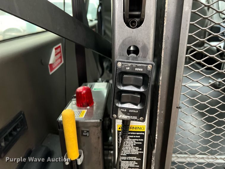 image for item MH9944 2011 Ford E150  handicap accessible van