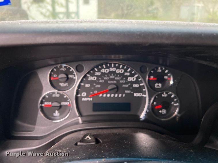 image for item MH9945 2008 Chevrolet Express 3500  van