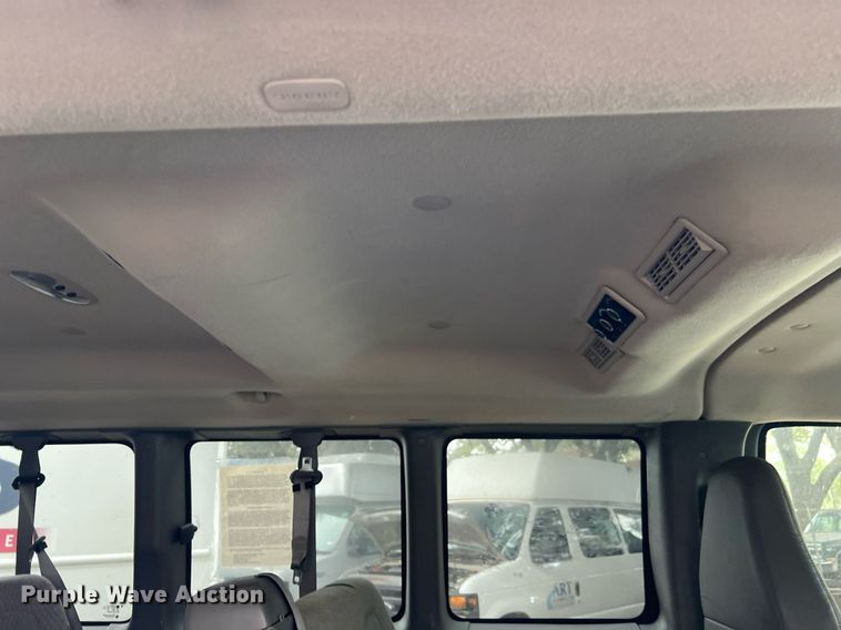 image for item MH9945 2008 Chevrolet Express 3500  van