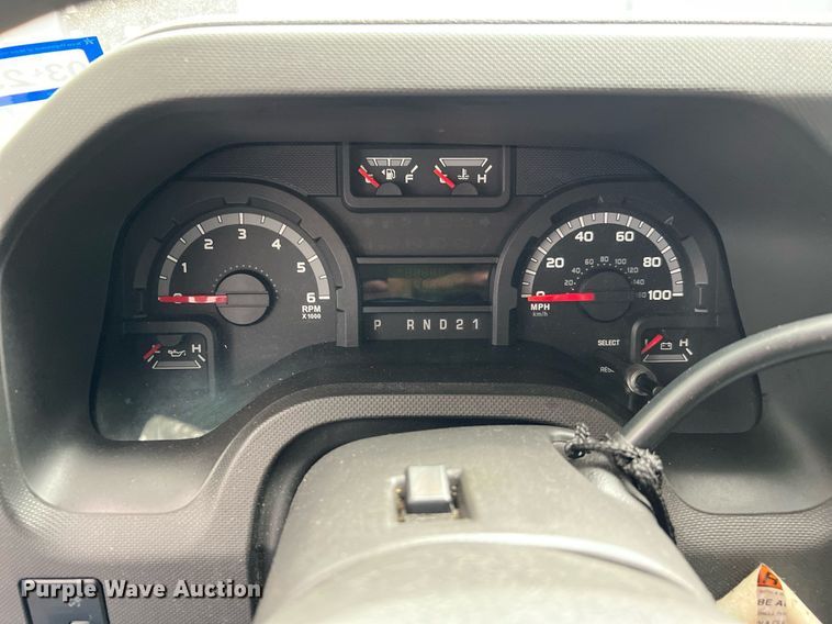 image for item MH9946 2014 Ford E350  handicap accessible van