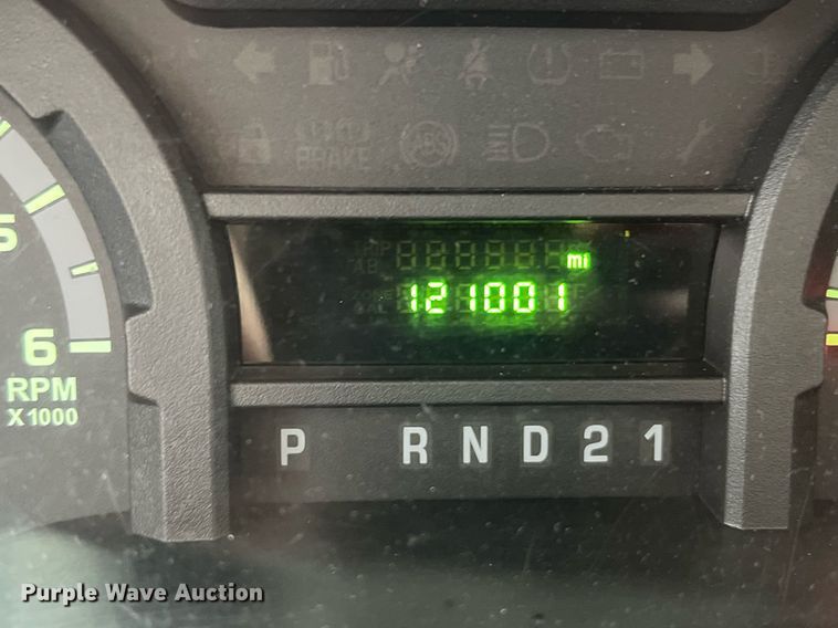 image for item MH9946 2014 Ford E350  handicap accessible van