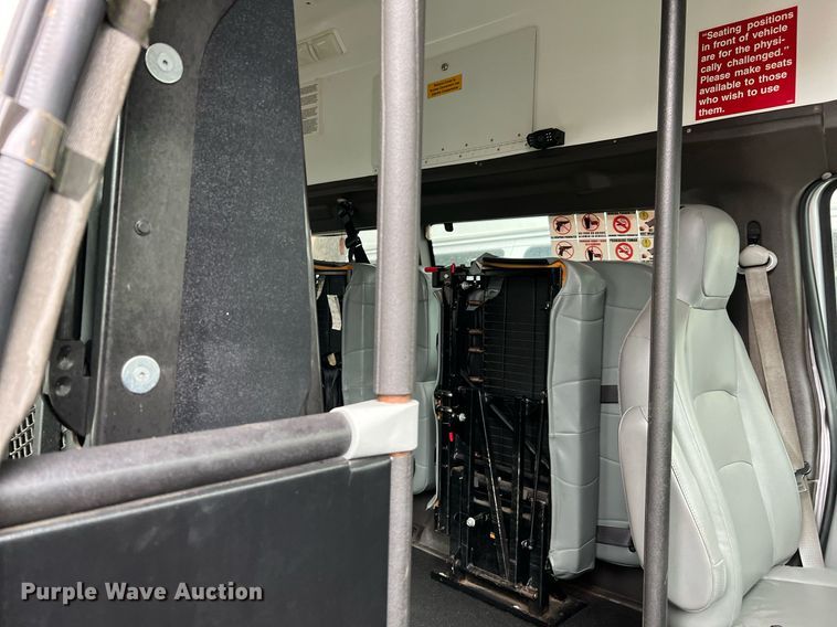 image for item MH9946 2014 Ford E350  handicap accessible van