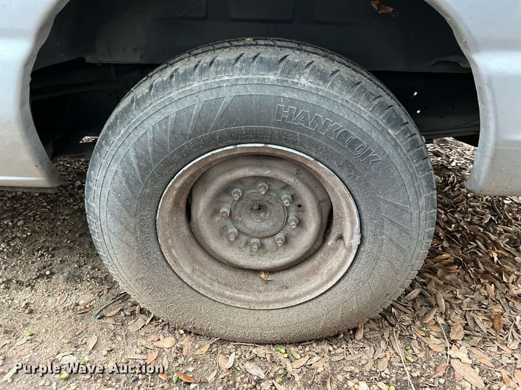 image for item MH9946 2014 Ford E350  handicap accessible van