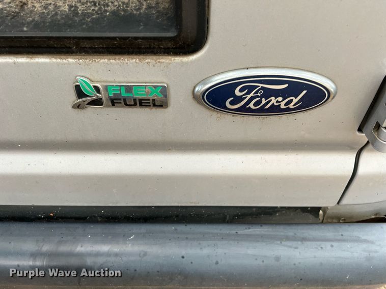 image for item MH9946 2014 Ford E350  handicap accessible van