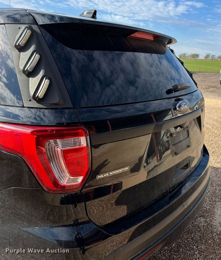 image for item MH9965 2016 Ford Explorer Police Interceptor SUV