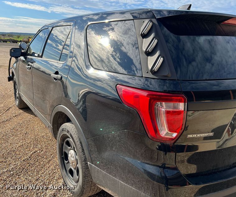 image for item MH9965 2016 Ford Explorer Police Interceptor SUV