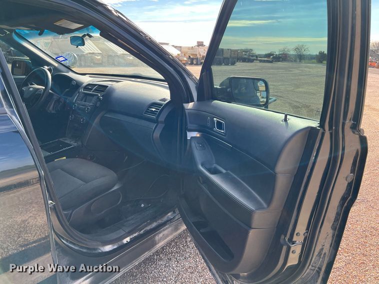 image for item MH9965 2016 Ford Explorer Police Interceptor SUV