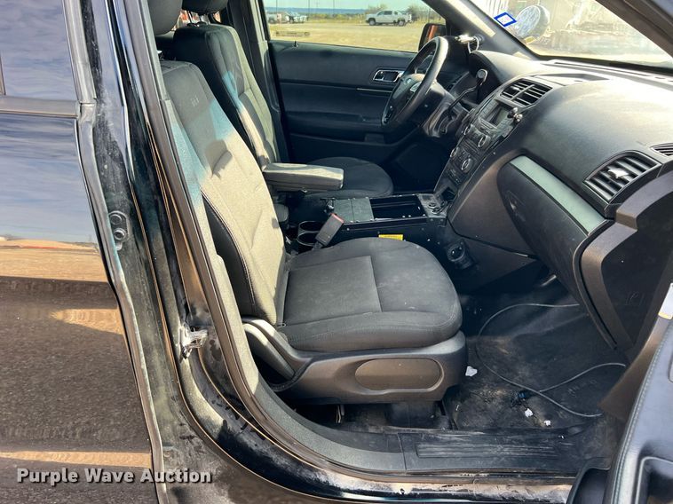 image for item MH9965 2016 Ford Explorer Police Interceptor SUV