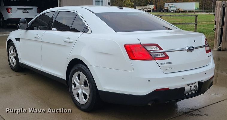 image for item MJ9462 2013 Ford Taurus Police