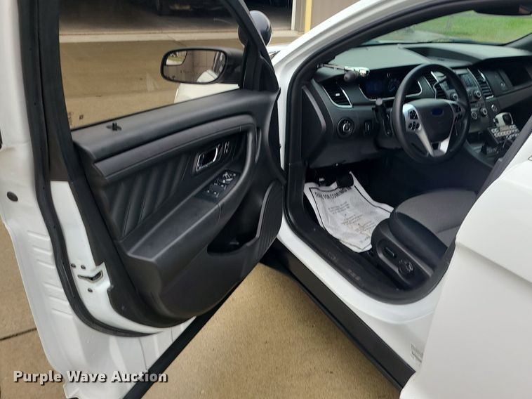 image for item MJ9462 2013 Ford Taurus Police