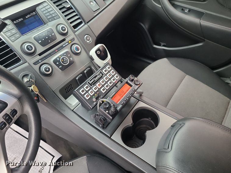 image for item MJ9462 2013 Ford Taurus Police