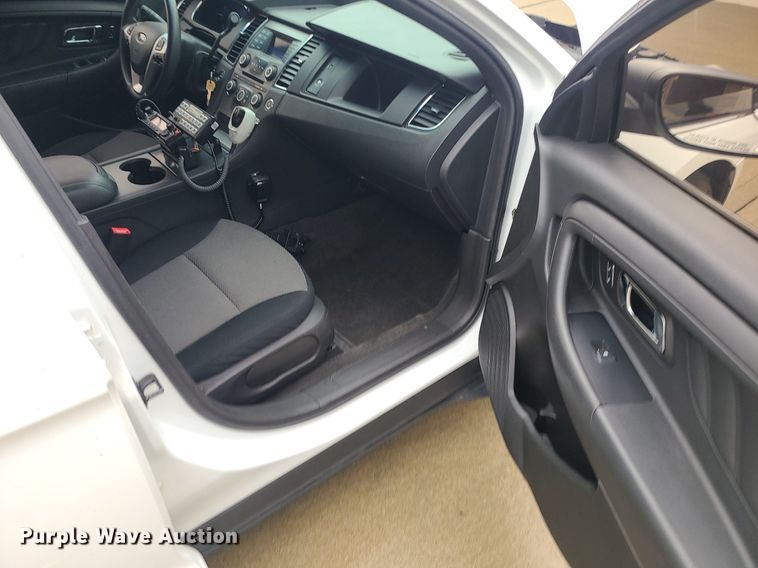 image for item MJ9462 2013 Ford Taurus Police