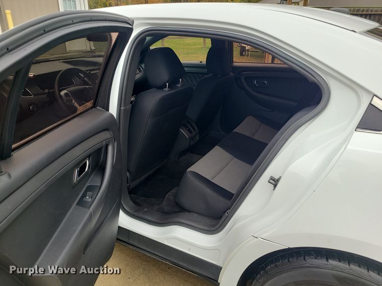 image for item MJ9462 2013 Ford Taurus Police