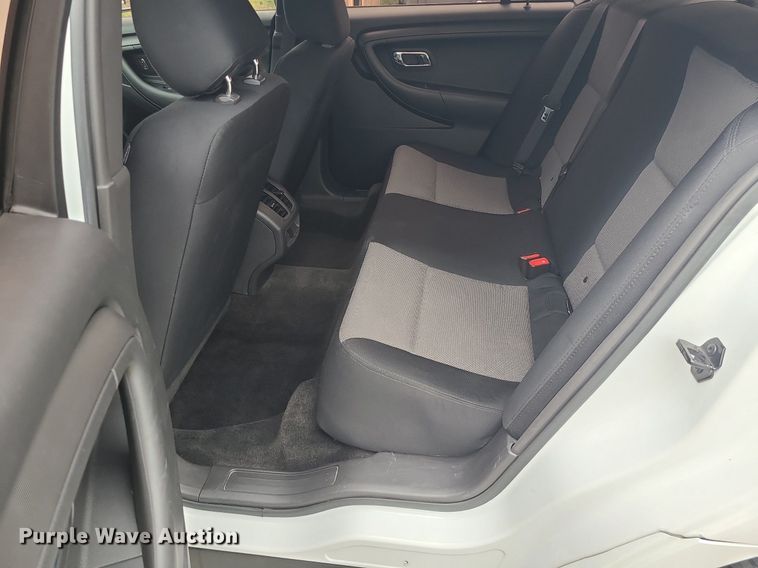 image for item MJ9462 2013 Ford Taurus Police