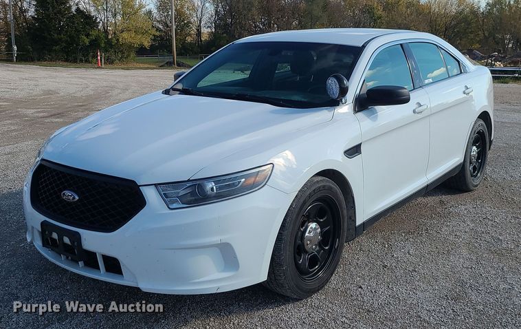 image for item MJ9482 2017 Ford Taurus Police