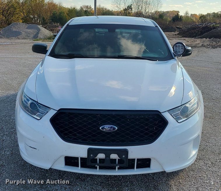 image for item MJ9482 2017 Ford Taurus Police