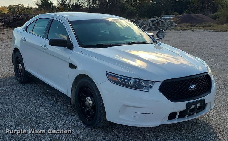 image for item MJ9482 2017 Ford Taurus Police