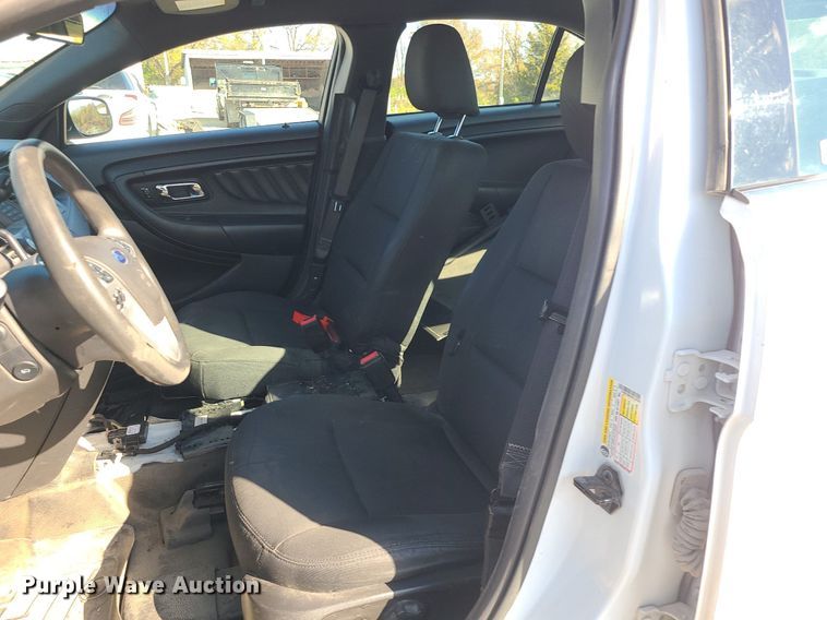 image for item MJ9482 2017 Ford Taurus Police