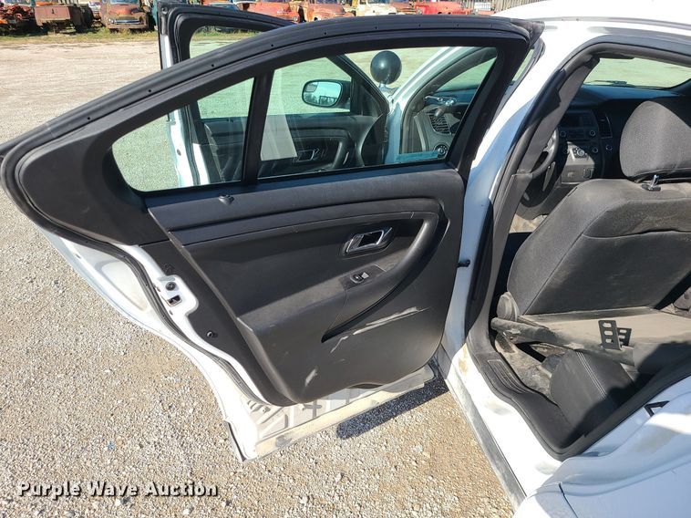 image for item MJ9482 2017 Ford Taurus Police