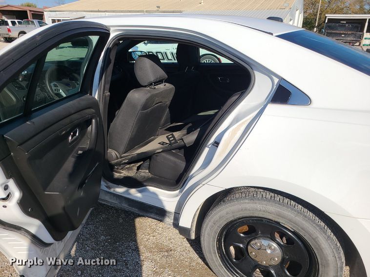 image for item MJ9482 2017 Ford Taurus Police