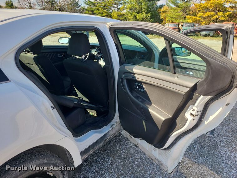 image for item MJ9482 2017 Ford Taurus Police