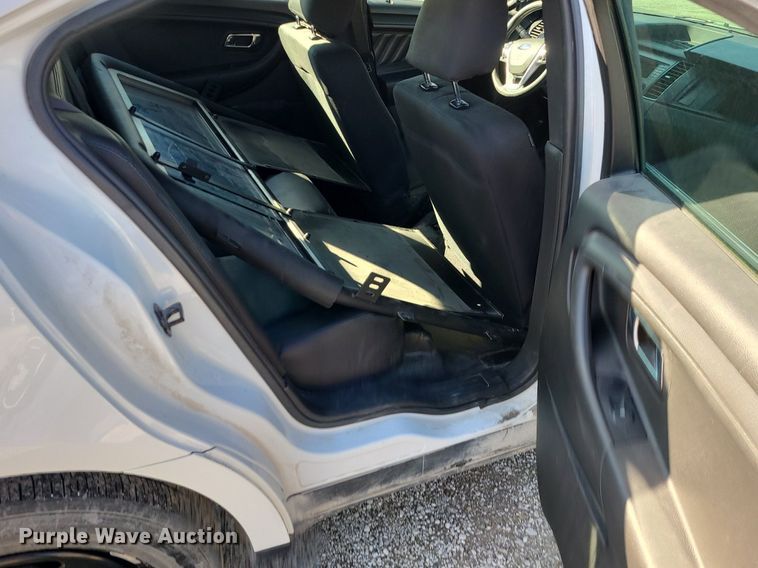 image for item MJ9482 2017 Ford Taurus Police