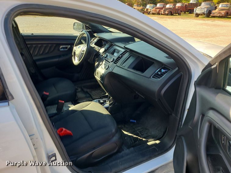 image for item MJ9482 2017 Ford Taurus Police