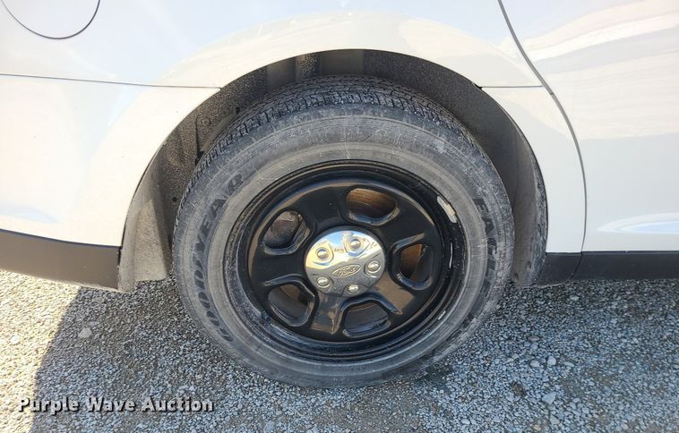 image for item MJ9482 2017 Ford Taurus Police