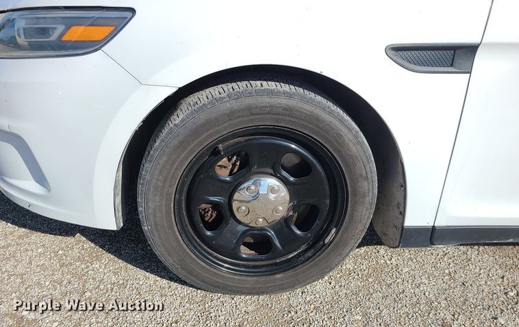 image for item MJ9482 2017 Ford Taurus Police