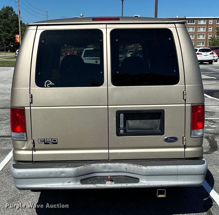 image for item ML9168 1999  Ford E150 XL  van