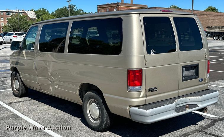 image for item ML9168 1999  Ford E150 XL  van