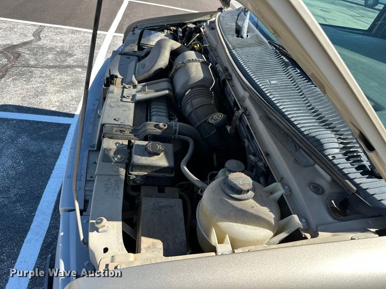 image for item ML9168 1999  Ford E150 XL  van