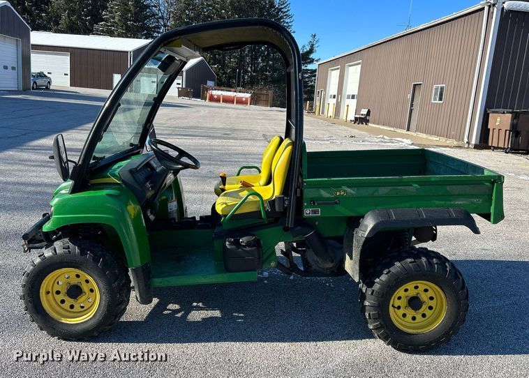 image for item MO9103 John Deere Gator XUV  utility vehicle