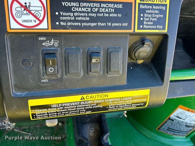 image for item MO9103 John Deere Gator XUV  utility vehicle
