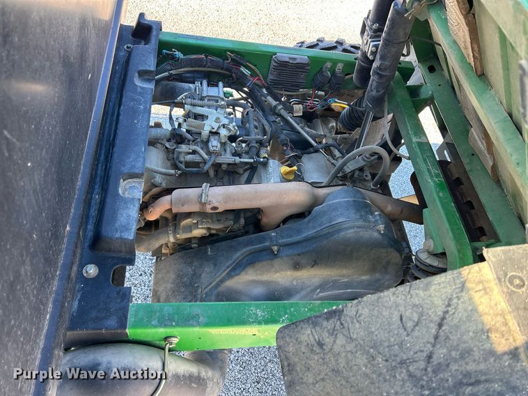 image for item MO9103 John Deere Gator XUV  utility vehicle