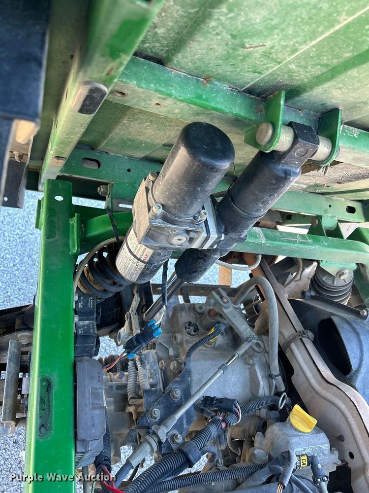 image for item MO9103 John Deere Gator XUV  utility vehicle