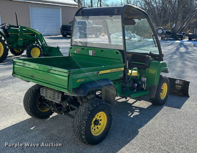 image for item MO9104 John Deere Gator XUV  utility vehicle