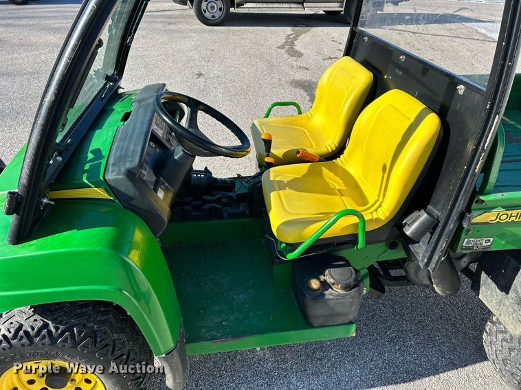 image for item MO9104 John Deere Gator XUV  utility vehicle