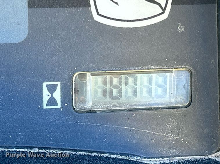 image for item MO9104 John Deere Gator XUV  utility vehicle