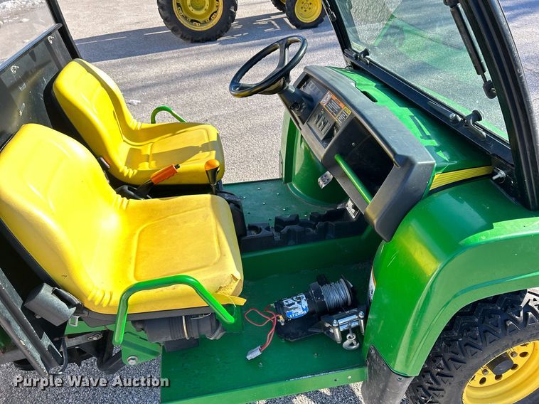 image for item MO9104 John Deere Gator XUV  utility vehicle